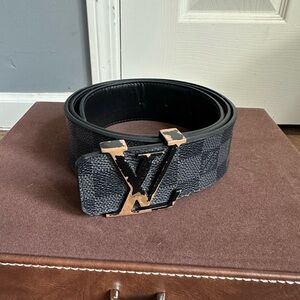 Louis Vuitton Monogram Black and Gray Belt